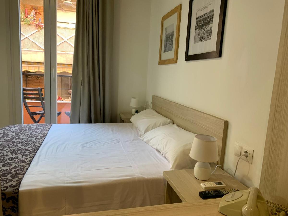 Estudio Port Serrallo Tarragona Luaran gambar