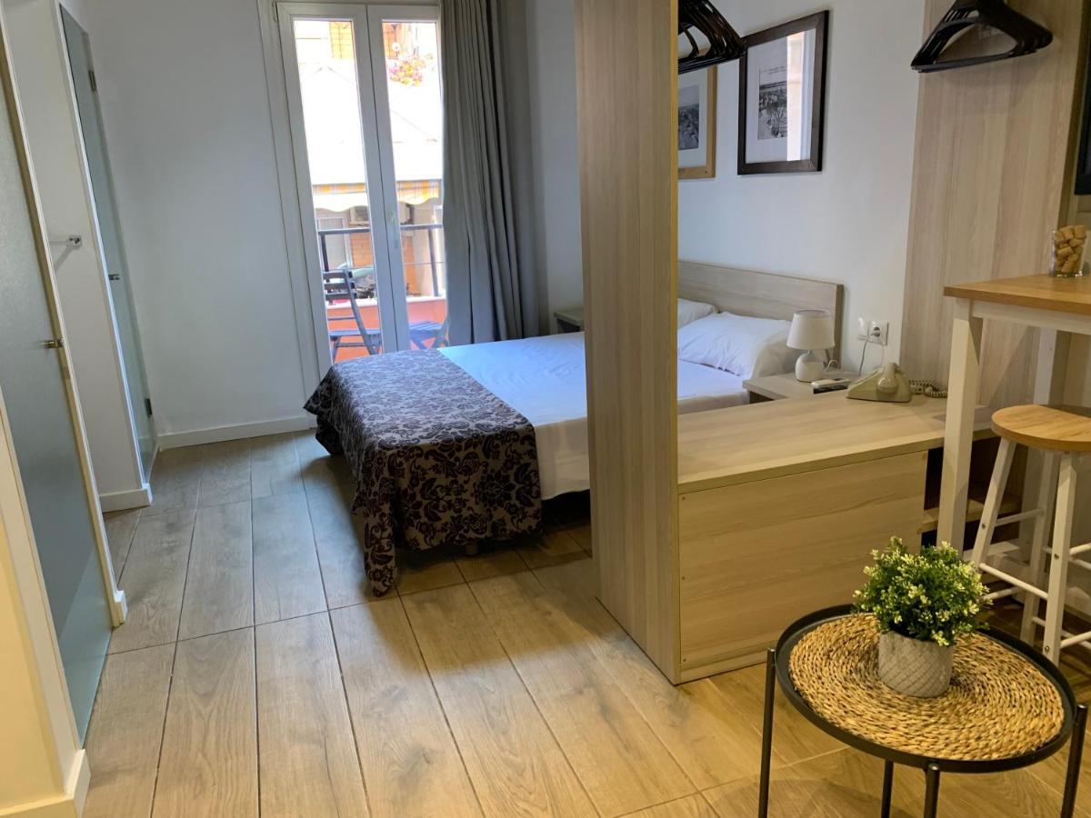 Estudio Port Serrallo Tarragona Luaran gambar